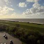 Apartmán Cuxheaven - Modernes Studio-apartment Direkt Am Mit Pool, Sauna Und Massage Cuxhaven